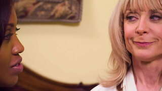 Leģendārais pornstar lesbovideo