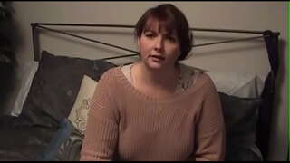 Céim Sis agus Céim Mháthair a Ghabháil Céim Mhac ag Breathnú Porn agus a Fuck Dó Leantóir